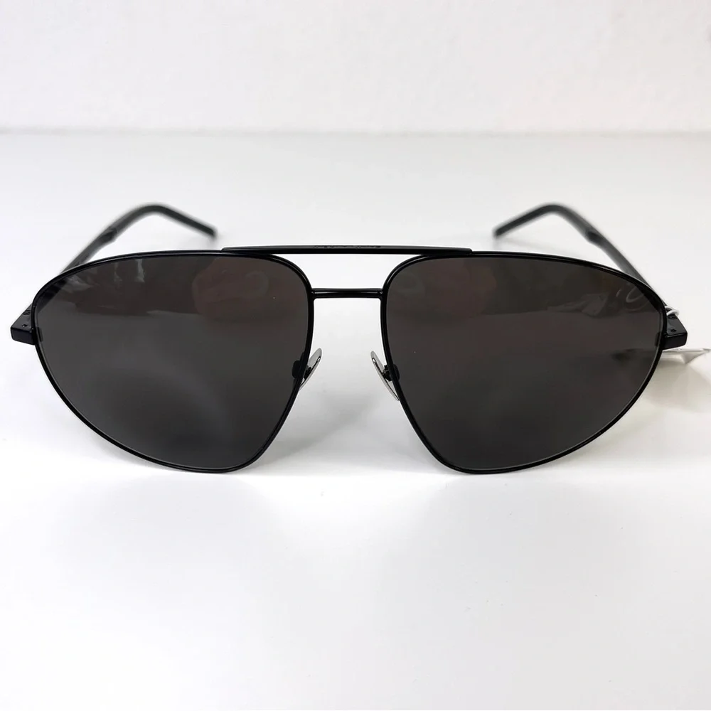 SAINT LAURENT Classic Aviator Sunglasses 60mm NEW Black Polarized